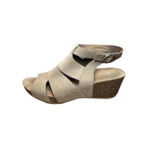Dansko Sera Wedge Platform Sandal Shoes 41 10.5 11 Beige Tan Light Brown EUC!